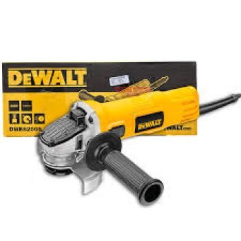 angle grinder dewalt dwe8200s 4 inches